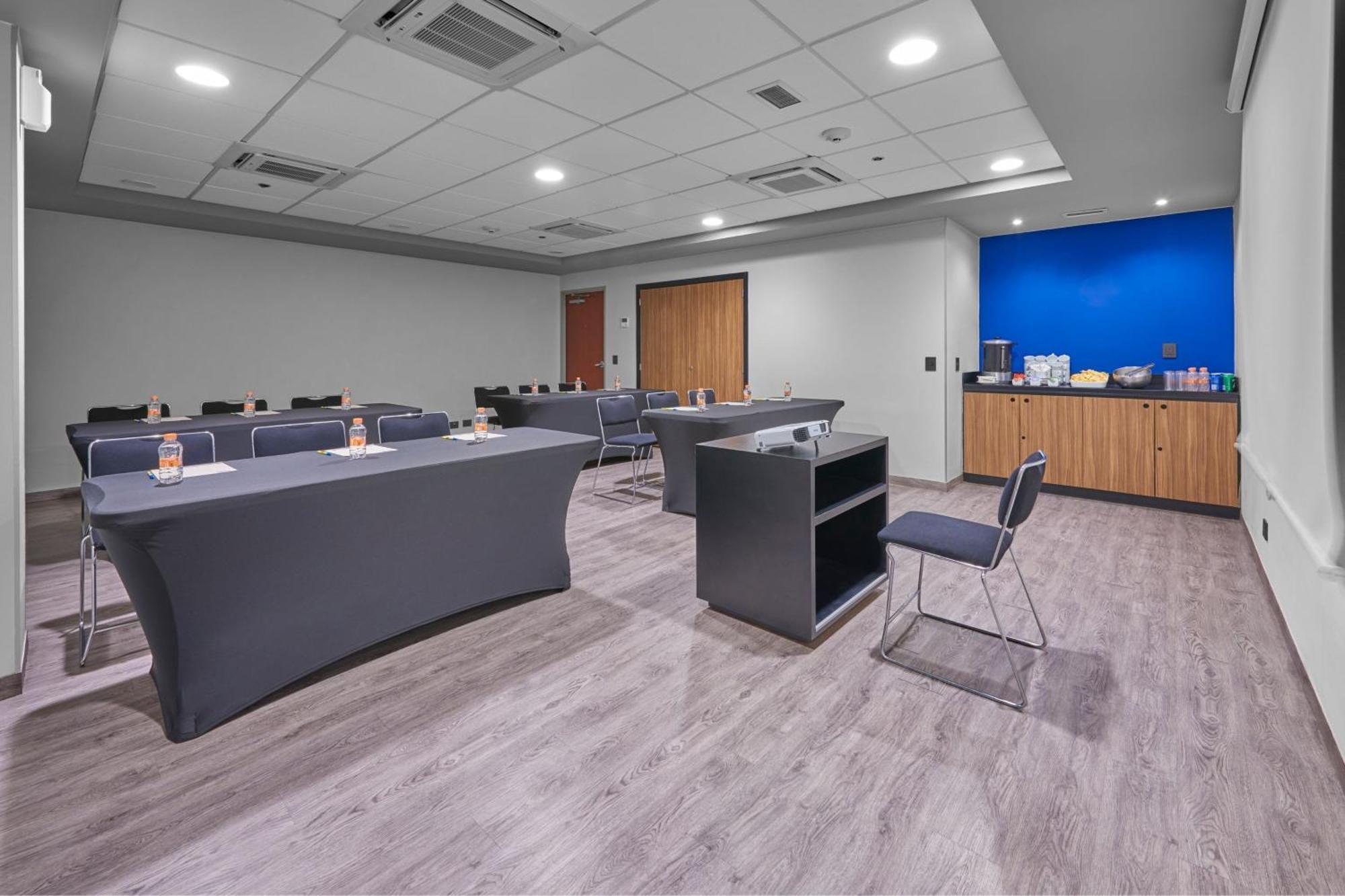 City Express By Marriott Irapuato Ngoại thất bức ảnh
