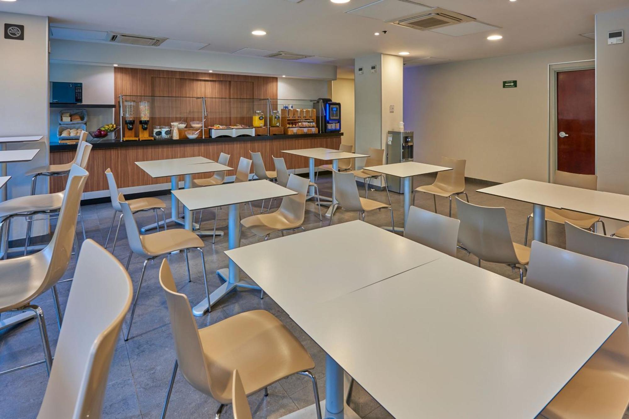 City Express By Marriott Irapuato Ngoại thất bức ảnh